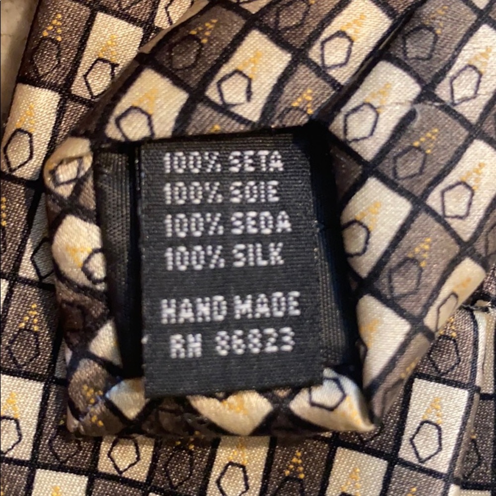 Men’s tie - Picture 3 of 4